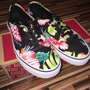 Vans Authentic Unisex “Hawaiian Floral”
